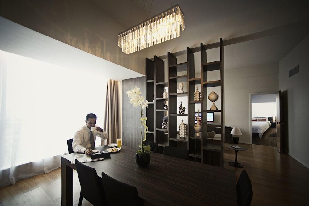 The Premiere Hotel Pekanbaru Esterno foto
