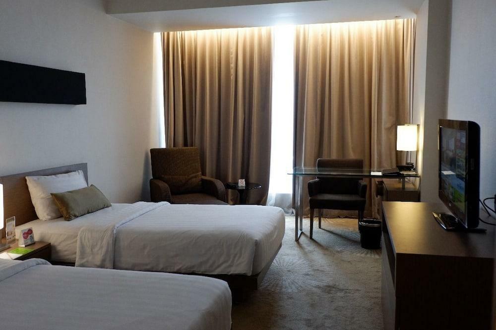 The Premiere Hotel Pekanbaru Esterno foto